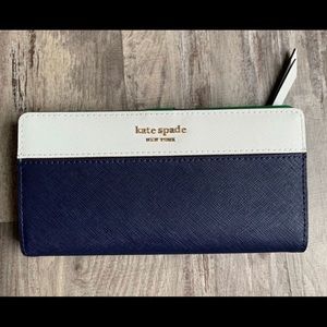 Kate spade large bifold wallet